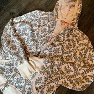 Mossimo patterned sweatshirt